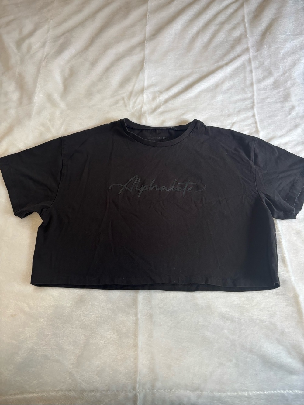 Alphalete Black Cropped Script Logo Tee